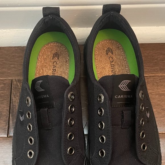 CARIUMA All Black Canvas sz 5 - Picture 5 of 11